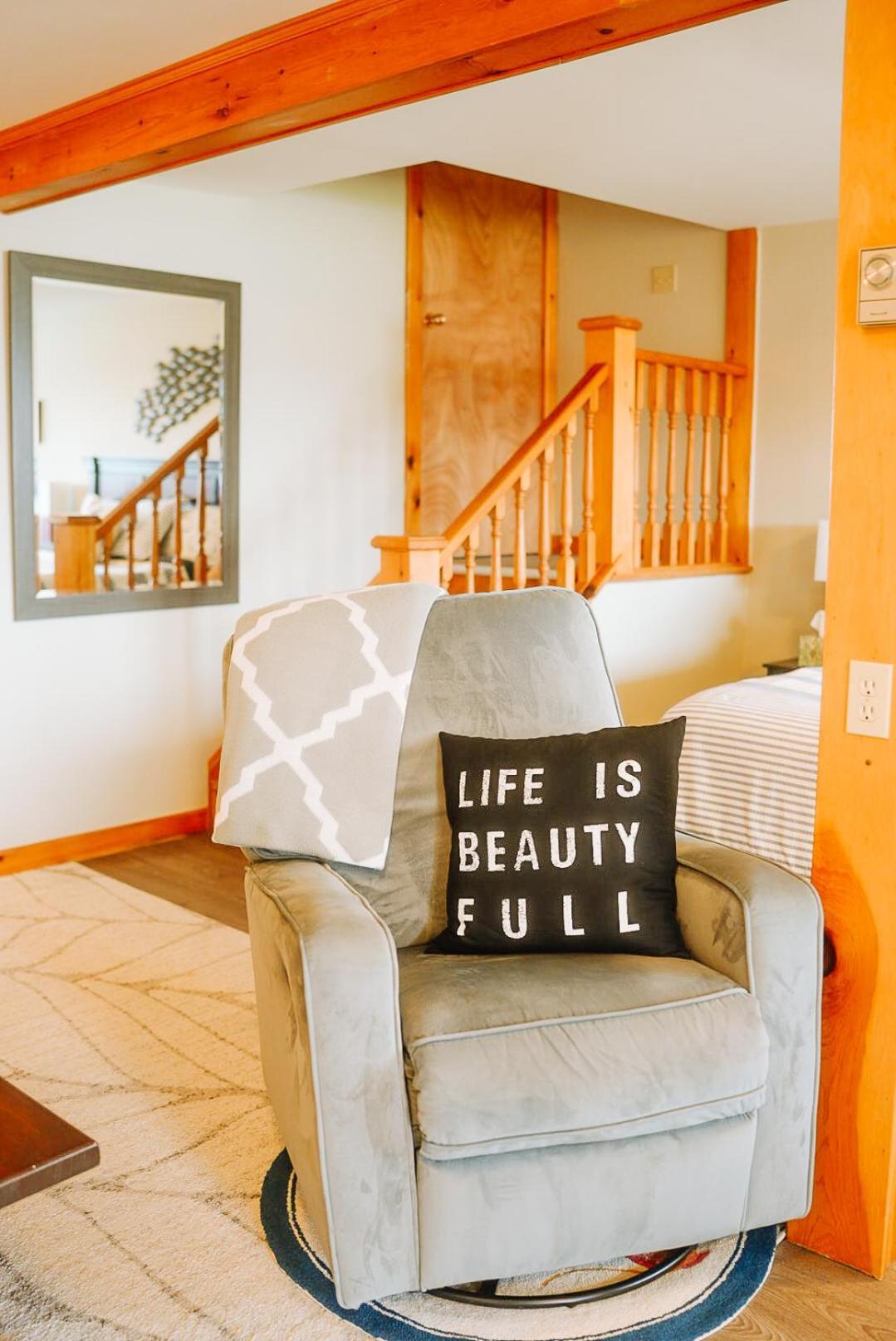 The Water'S Edge Inn & Gallery Baddeck Inlet Extérieur photo